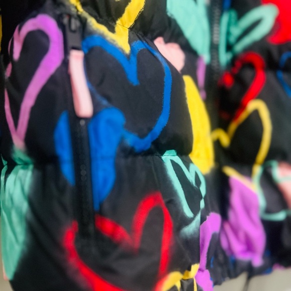 Wild Fable Womens Puffer Jacket Black With Colored Hearts Size M - Picture 11 of 14